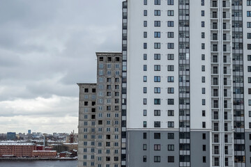 Fototapeta na wymiar Saint Petersburg, September 27, 2023. Multi-storey modern residential building 