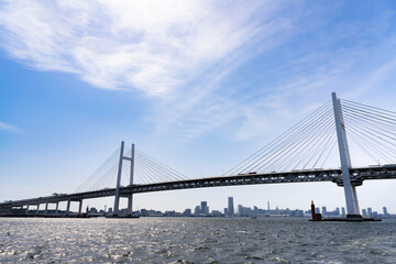 神奈川県横浜市　豪華客船クルーズから見た横浜ベイブリッジと横浜の風景