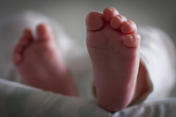baby feet 1