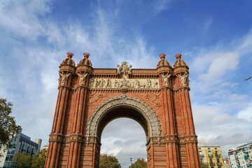 Fototapeta na wymiar Close up view of the Arco de Triunfo de Barcelona in Barcelona, Spain