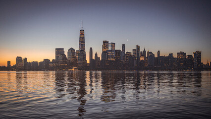 Fototapeta na wymiar Sunrise over New York City skyline, America