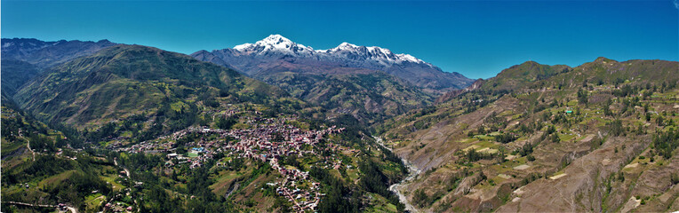 Sorata es una localidad de Bolivia, capital de la provincia de Larecaja a 150 km de la ciudad de La Paz.