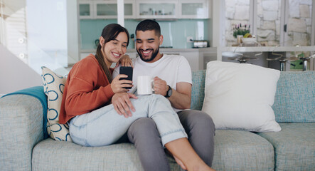 Fototapeta premium Phone, happy and couple relax on sofa for social media post, online website and internet at home. Communication, relationship and man and woman on smartphone for quality time, bonding and networking