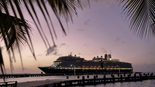 Cruise ship in pier - Golden hour -magical view, Slight wind - vacation goals