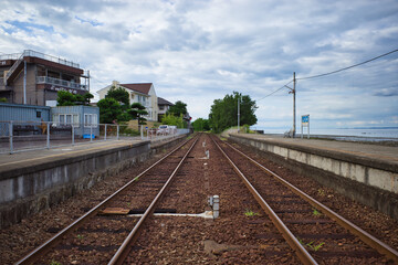 長崎市島原で訪れた大三東駅の黄色いハンカチ