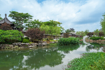 Obraz premium Antique Chinese garden architecture