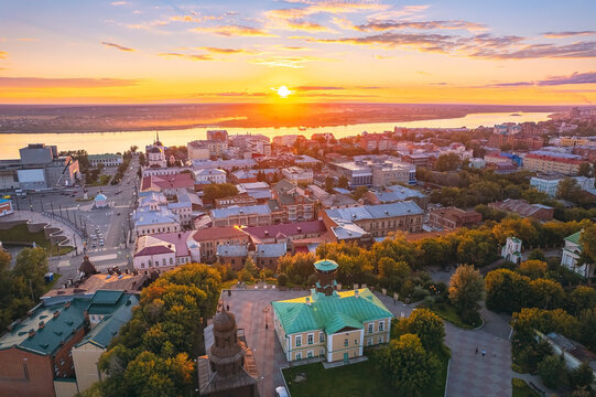 รูปภาพTomsk – เลือกดูภาพถ่ายสต็อก เวกเตอร์ และวิดีโอ3,078 | Adobe Stock