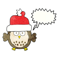 freehand speech bubble textured cartoon owl wearing christmas hat