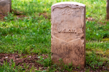 Naklejka premium headstone at a civil war cemetery