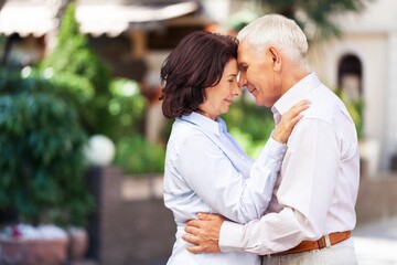 Obraz premium Happy old couple hug with love, support