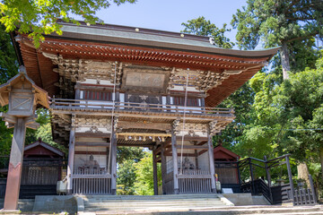 福井県坂井市の三国神社を参拝する風景 View of Mikuni Shrine in Sakai City, Fukui Prefecture, Japan 