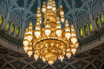 details of the grand mosque in Oman 