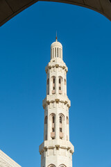 details of the grand mosque in Oman 