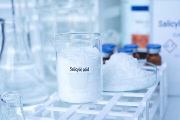 Salicylic acid in container, chemical analysis in laboratory