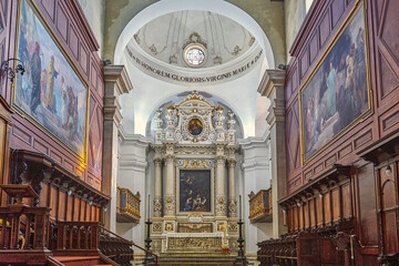 Syracuse and the famous monuments of sacred art