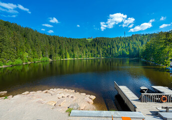 The Mummelsee in the Black Forest surrounded by mountains_Baden-Wuerttemberg, Germany, Europe