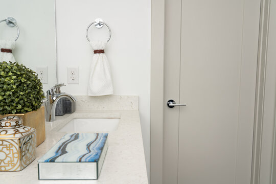 Modern Bathroom