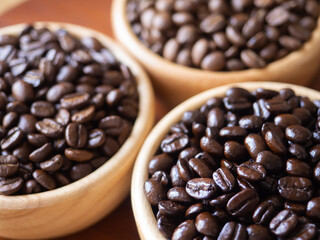 brown arabica coffee bean roast 3 level medium to dark different taste seed caffeine espresso drink...