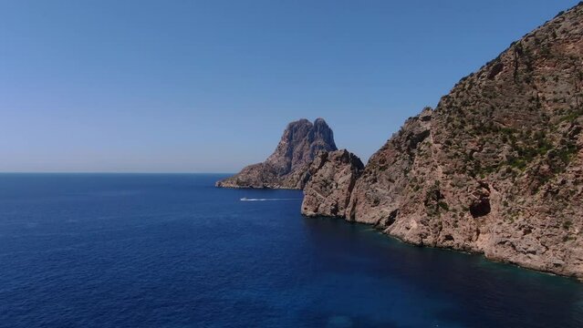 Ibiza Playa de Atlantis con drone