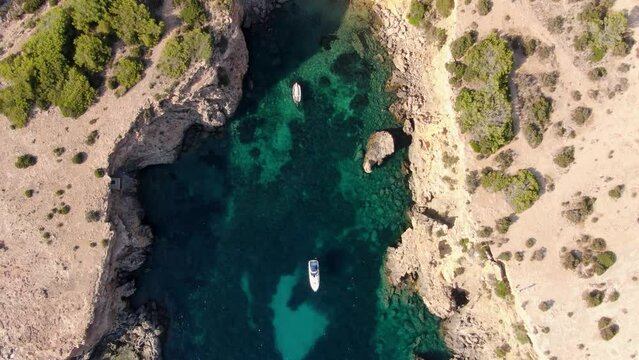 Ibiza Cala Llentia, preciosa playa a vista de drone