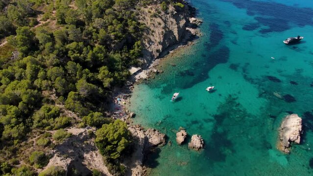 Ibiza Cala Xarraca, incre&iacute;bles vistas con drone