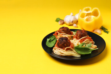 Concept of delicious food - pasta with meatballs