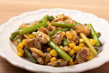 あさりとにんにくの芽の塩だれ炒め