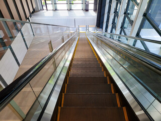 escalator