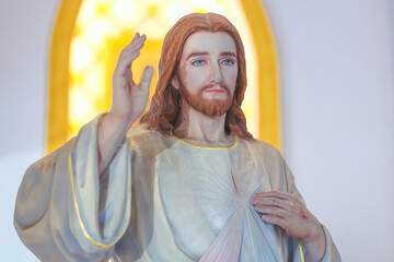Divine Mercy catholic Jesus Christ religious statue 