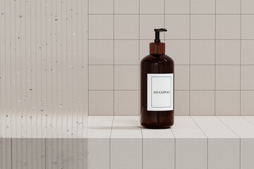 Amber pump bottle with white label mockup for bathing products in bathroom. Blurred foreground of glass panel with water drops. Beige tiles background. Brown glass jar hand lotion or hair shampoo - obrazy, fototapety, plakaty