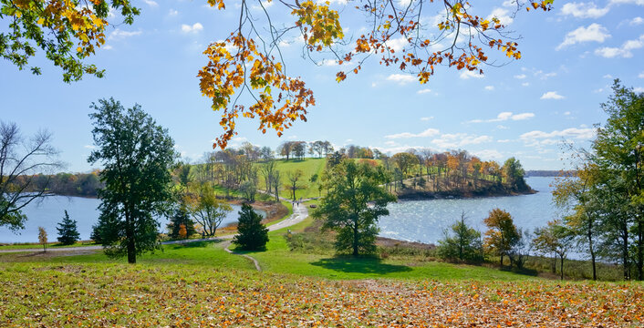 Autumn scenery of World&rsquo;s End Hingham MA USA