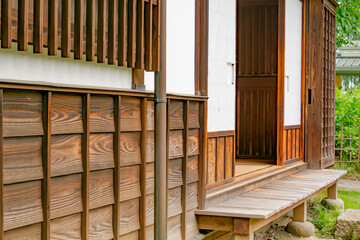 旧府中郵便取扱所裏手の縁側@府中郷土の森公園2