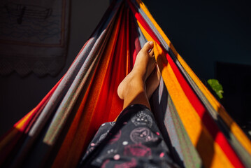 Descansando / relaxando na rede
