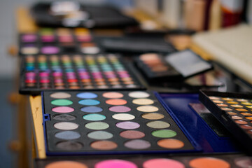 Multi-colored eye shadow in close-up palettes