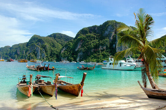 three boats at PHI PHI  Island Thiland.where tsonami