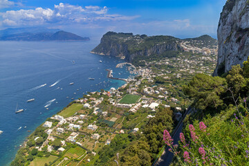Capri, wyspa w zatoce Neapolitańskiej © Grzegorz