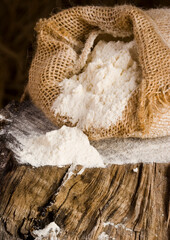 Bread is one of the basic kinds of food in Europen countries.