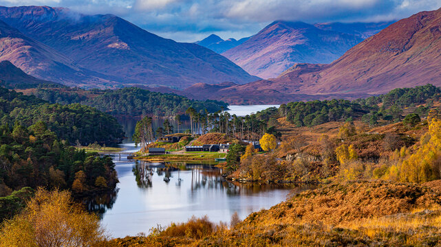 Glen Affric Images – Browse 691 Stock Photos, Vectors, and Video