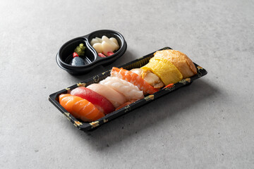 Salmon belly, sushi, tuna sashimi, tuna, shrimp, assorted, soy sauce shrimp, soy sauce, egg, tofu, tataki, wagyu, mayonnaise