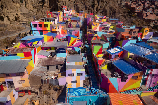 I colori dei murales di Challuma La Paz Bolivia