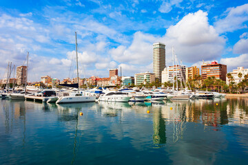 Fototapeta na wymiar Marina of the Port of Alicante city, Spain