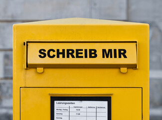 Schreib mir!