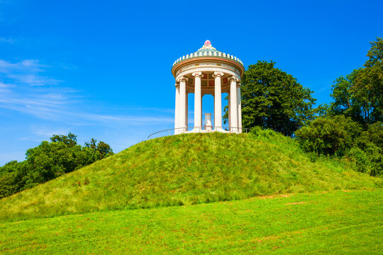English Garden or Englischer Garten, Munich