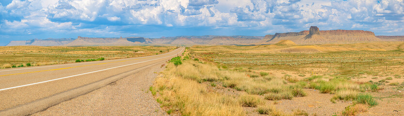 The road to south Colorado state and New Mexico junction.