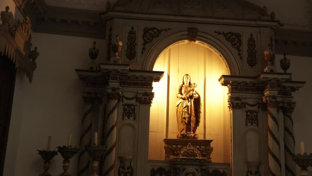 int&eacute;rieur de l'&Eacute;glise des Ames de S&atilde;o Jos&eacute; das Taipas (Porto, Portugal)
