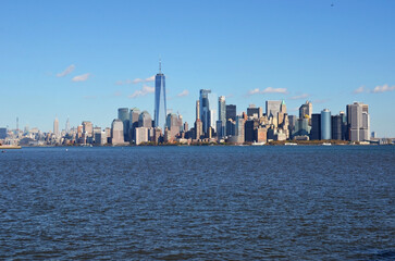 Obraz premium The Hudson River and Manhattan in the background during the day