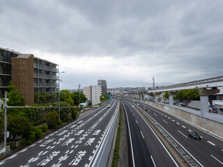 曇天の大阪中央環状線
