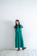 Fototapeta premium 爽やかな若い女性