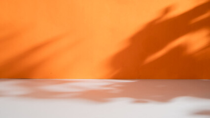 Abstract orange studio background for product presentation, copy space - obrazy, fototapety, plakaty