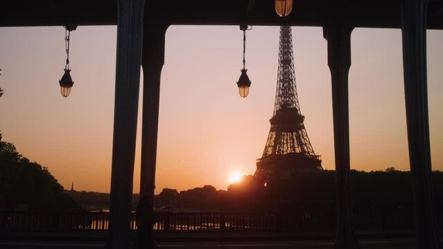 Eiffel Tower Tour Eiffel Paris Olympics Landmark Jeux Vide Empty Sunrise Sunset Lever de Soleil River Seine Bridges Metro